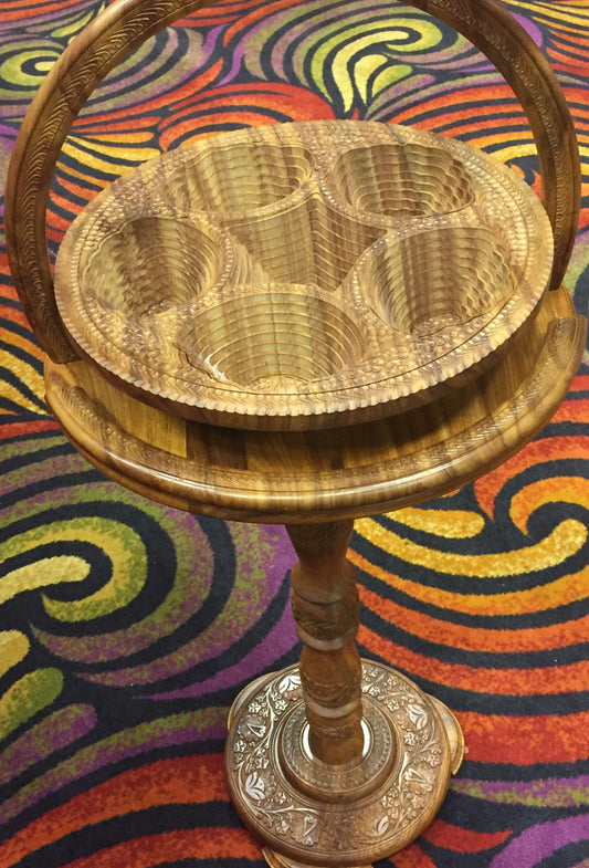 18" Multi compartments Table