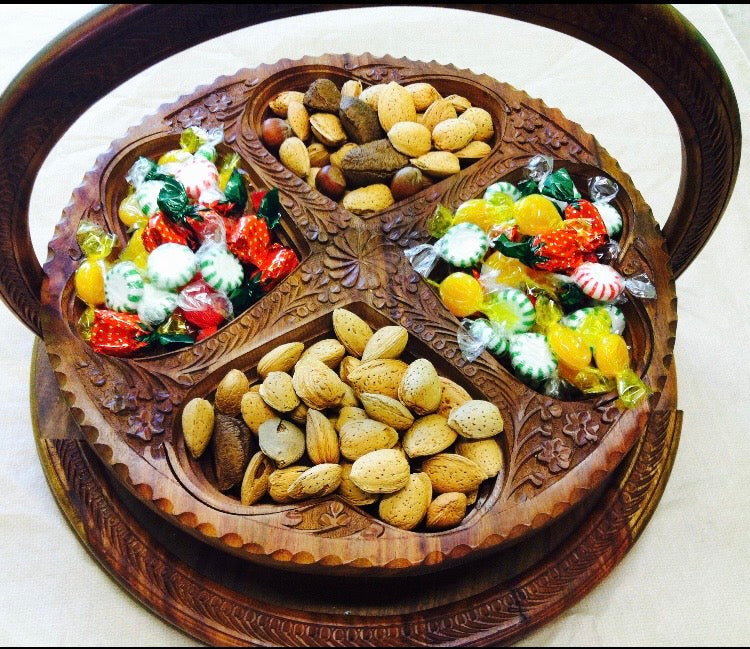 Collapsible rosewood baskets