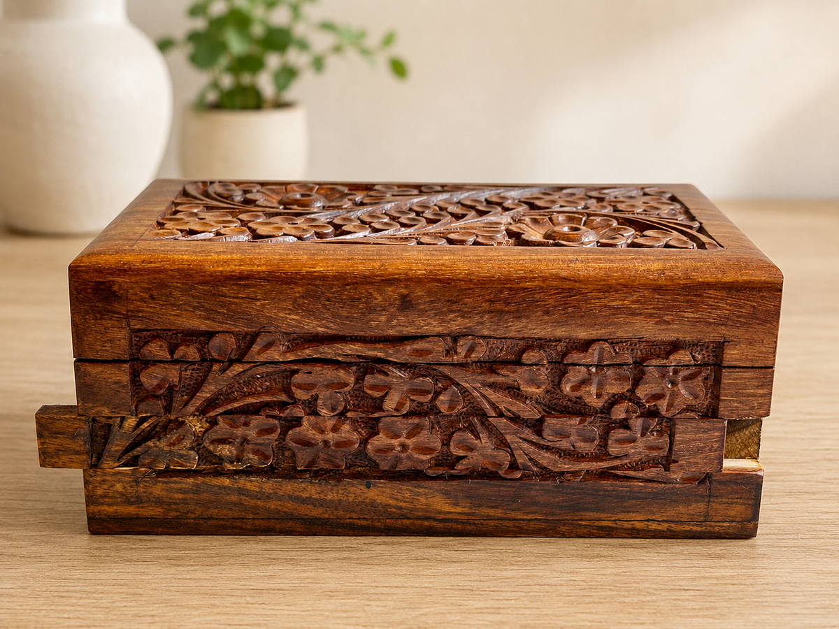 Medium secret lock box