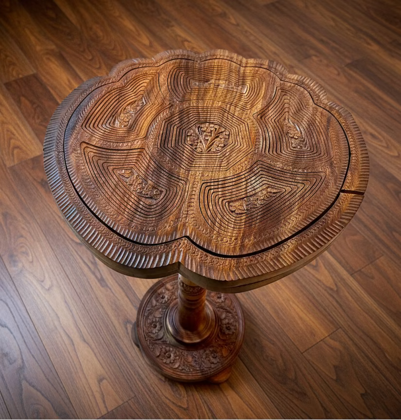 18" six compartments table