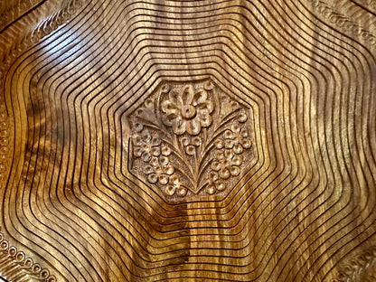 16" Flora Carved Design