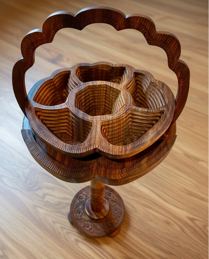 18" six compartments table