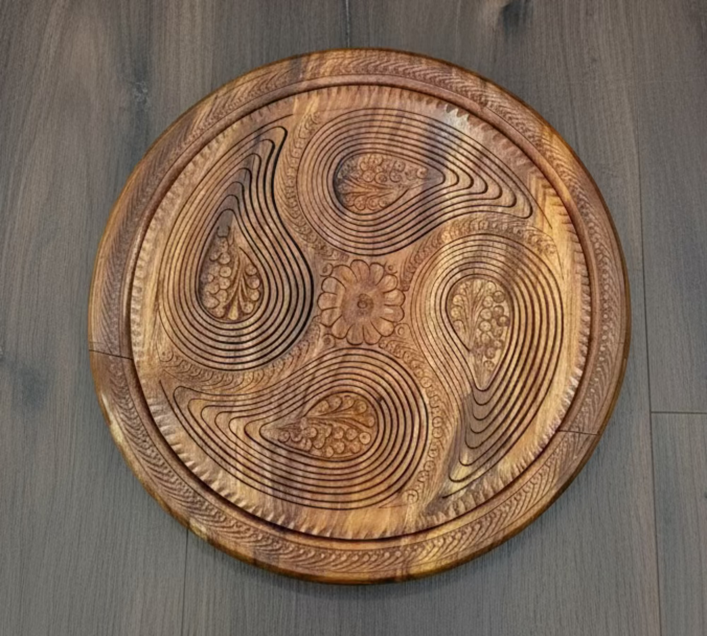 14" four paisleys