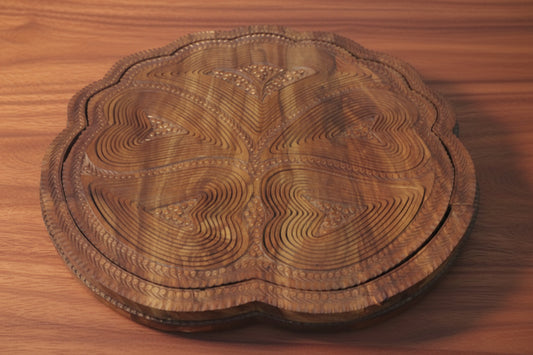 18" divided shell shape