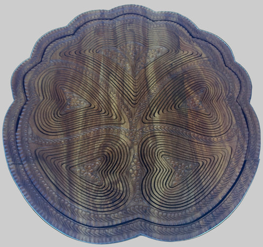 16" divided shell shape