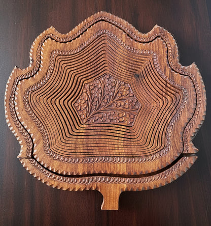 14" Leaf Shape