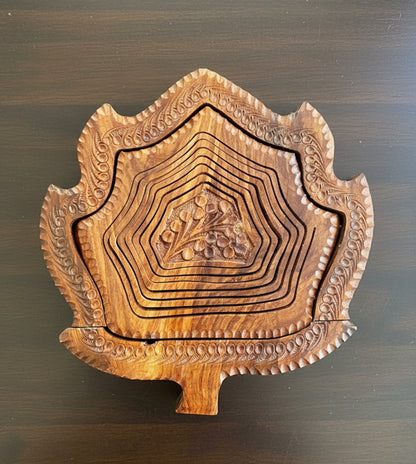 8" Leaf Shape