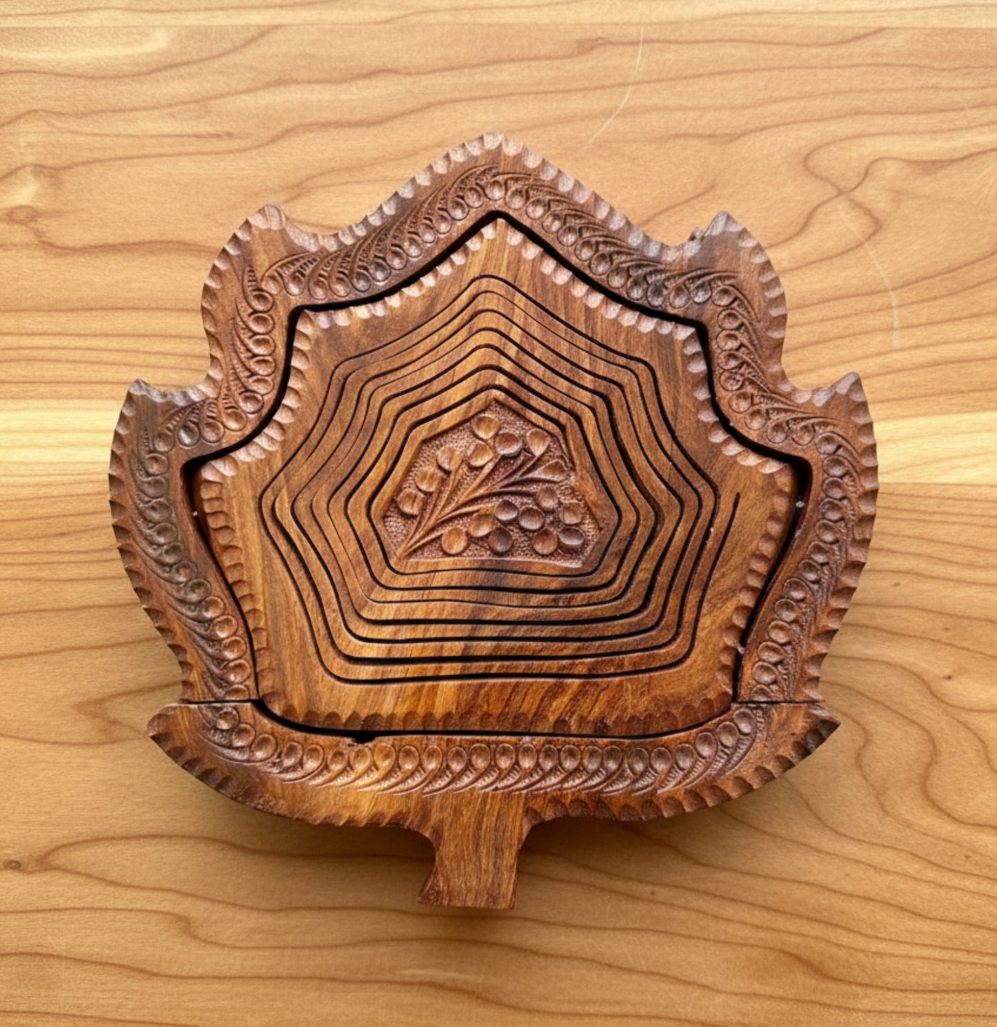 8" Leaf Shape
