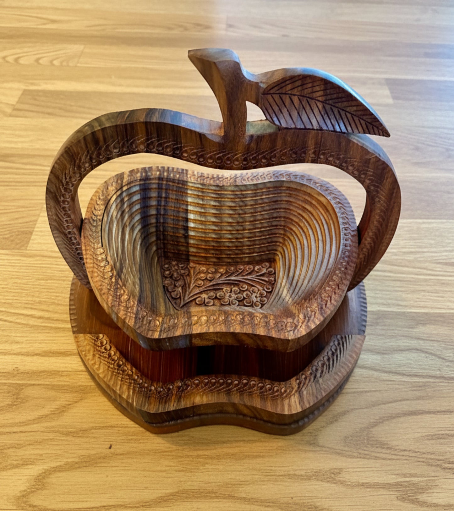 12" apple shape