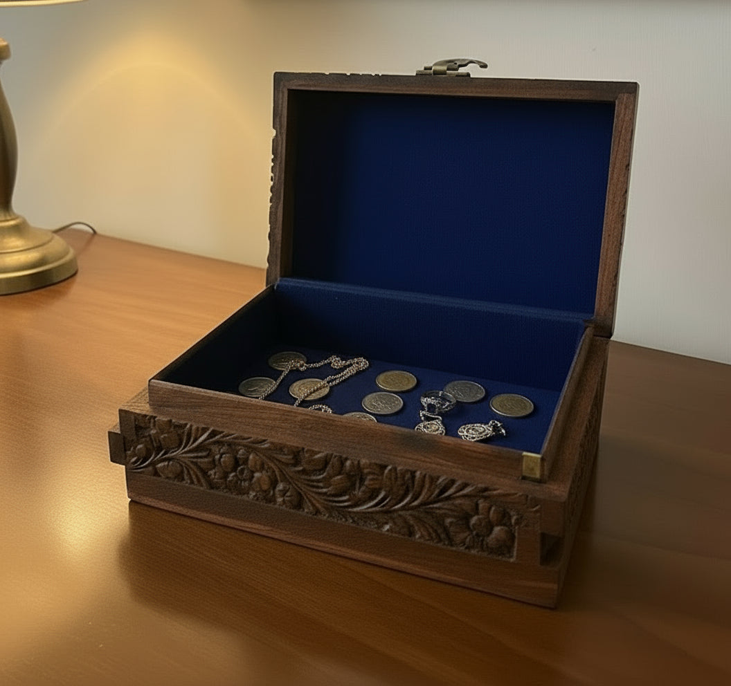 Large secret lock box ( 8" X 5" X 3.5")